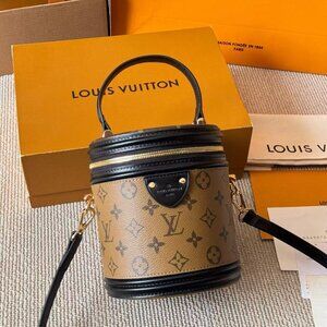 Classic Louis Vuitton Bag: A Stylish and Versatile Choice for Elegance